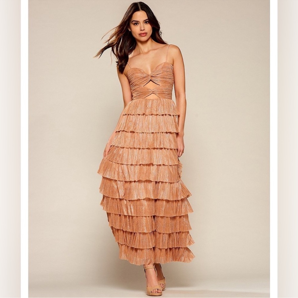 Gianni Bini tiered dress size 6